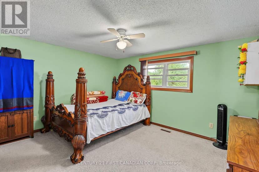 48 Corinth Court — photo 14 of 40