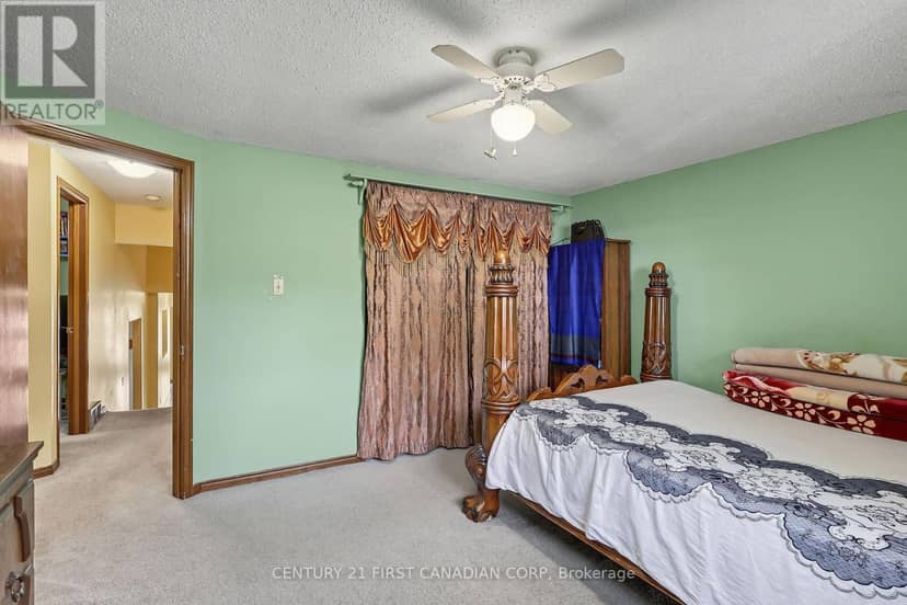 48 Corinth Court — photo 15 of 40