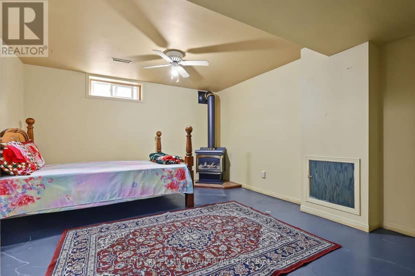 48 Corinth Court — photo 27 of 40