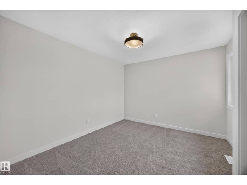 205 Hampshire Pt — photo 21 of 40