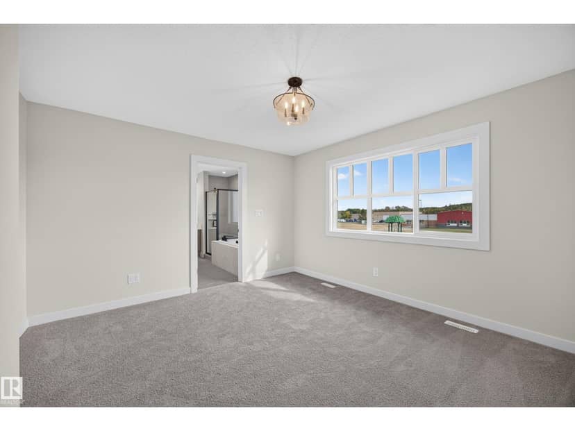 205 Hampshire Pt — photo 34 of 40