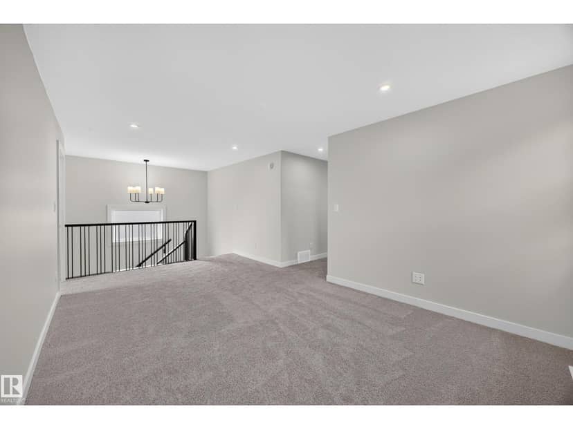 205 Hampshire Pt — photo 39 of 40