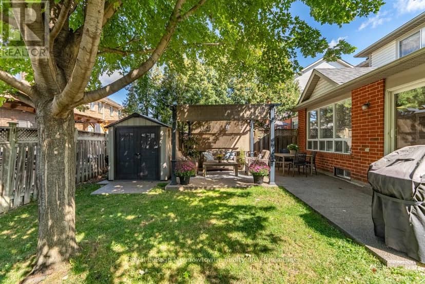 407 Baverstock Crescent — photo 40 of 40