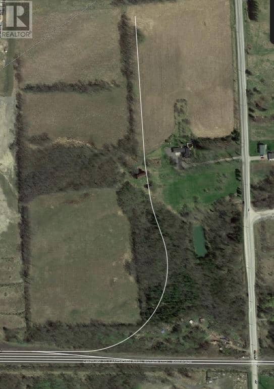 461 Rcaf Road — photo 6 of 8