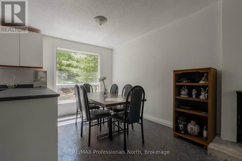 1114 River Haven Road N — photo 32 of 40