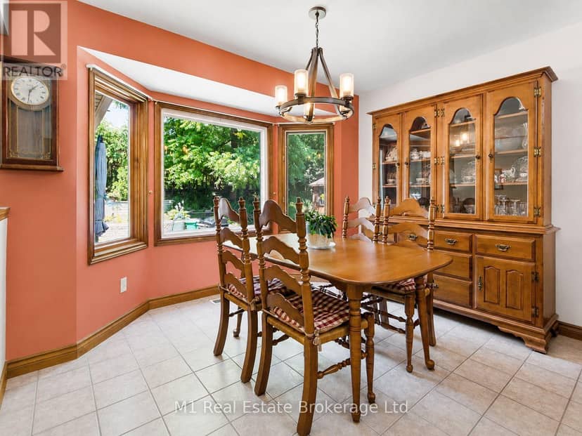 294 Colborne Street — photo 16 of 40