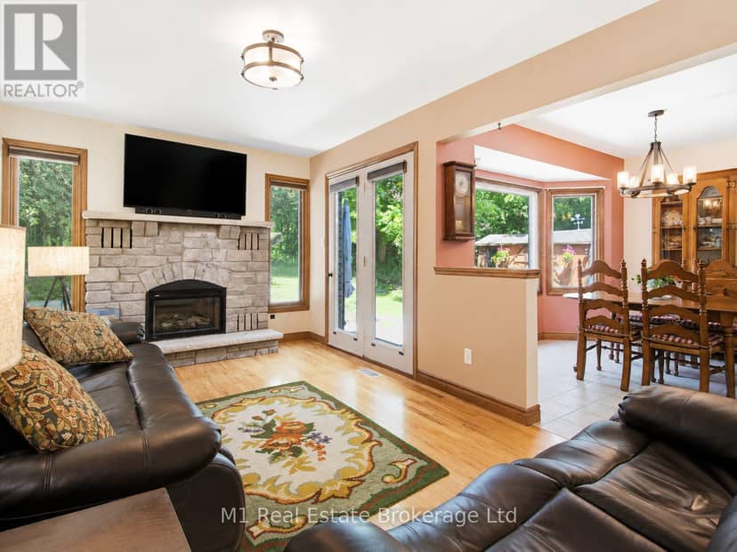 294 Colborne Street — photo 17 of 40