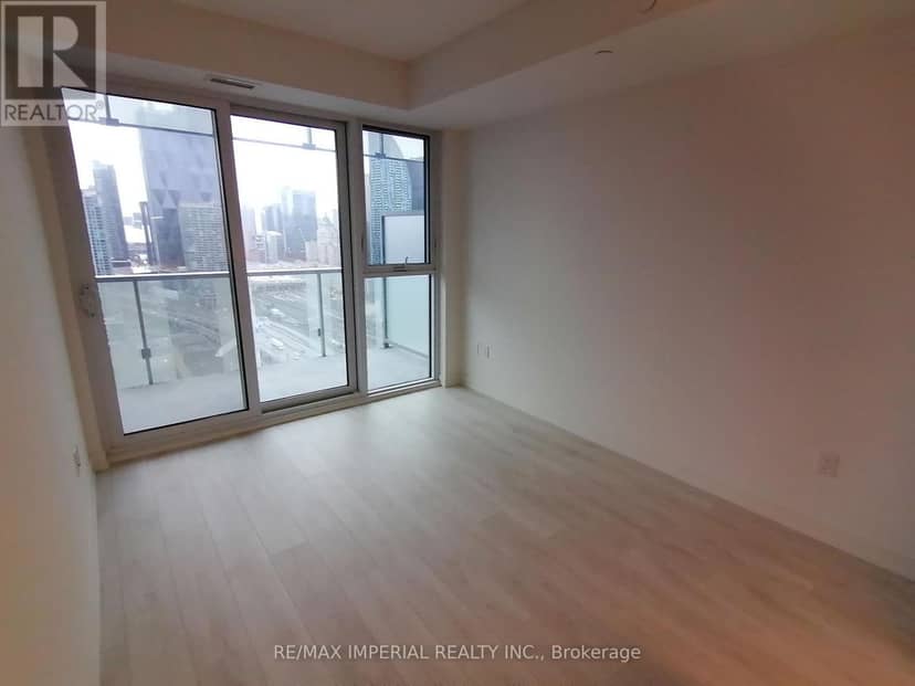 2706 - 15 Lower Jarvis Street — photo 10 of 19