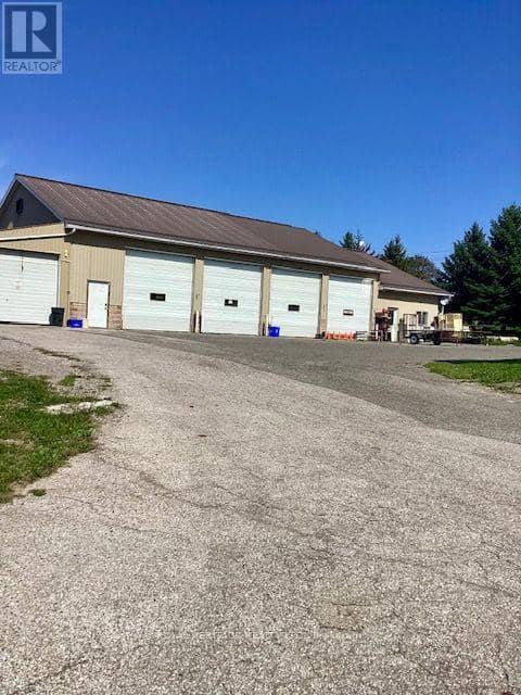 4250 Simcoe Street N — photo 19 of 40