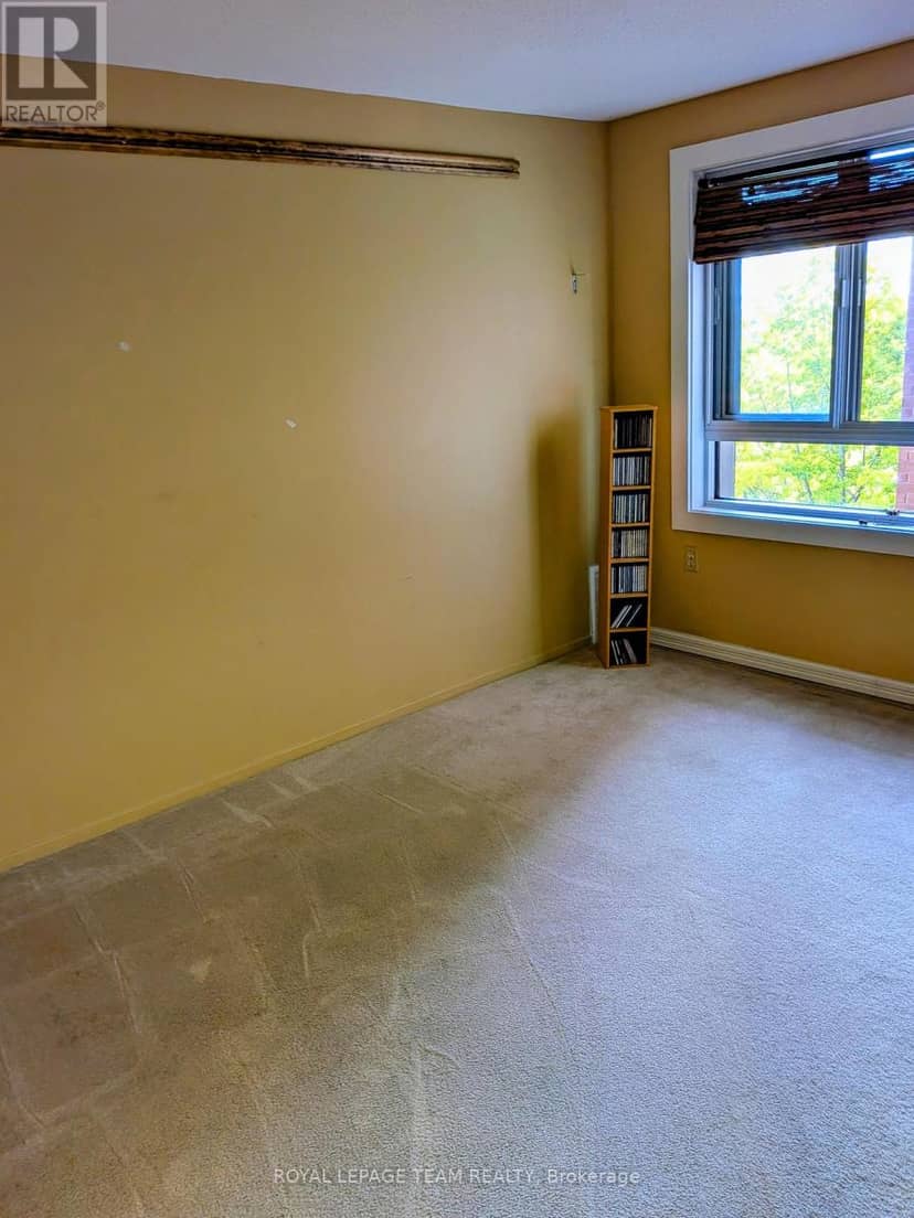 611 - 960 Teron Road — photo 19 of 27