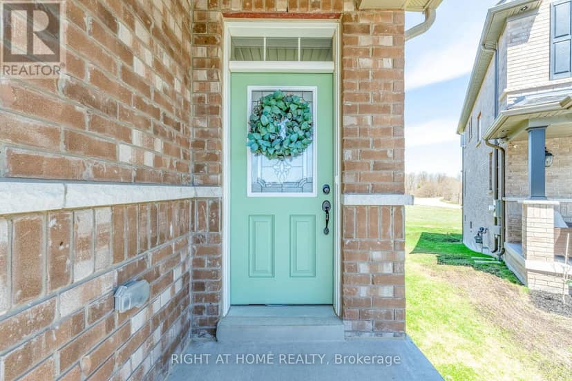 68 Wood Crescent — photo 5 of 40