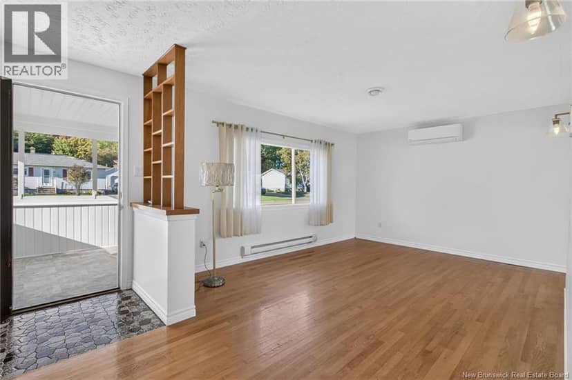 22 Ashburn Avenue — photo 12 of 40