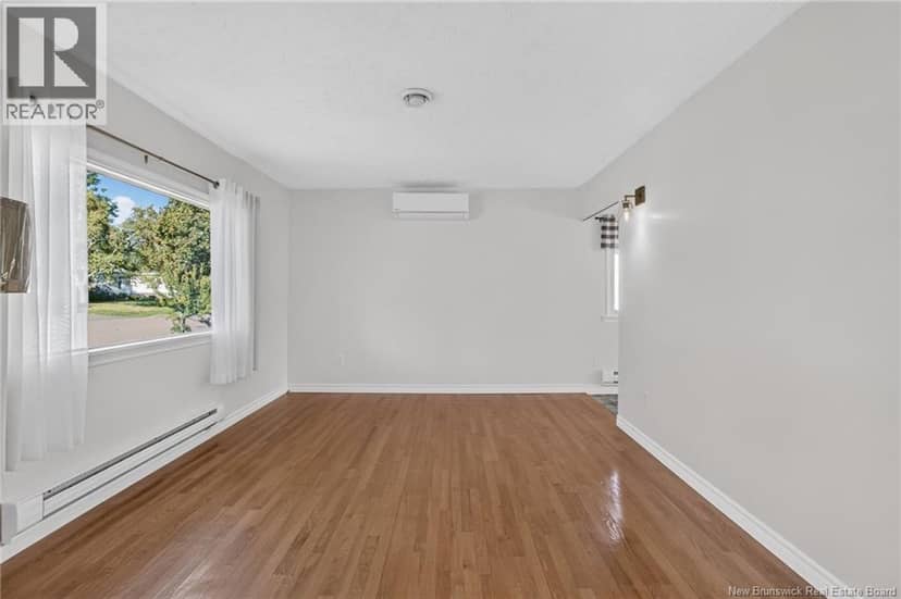 22 Ashburn Avenue — photo 15 of 40