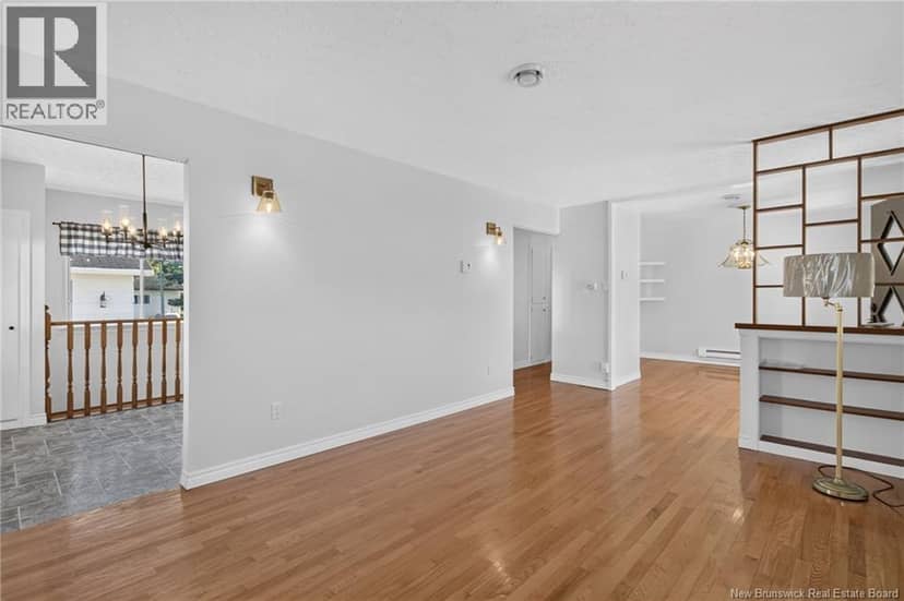 22 Ashburn Avenue — photo 17 of 40