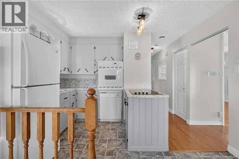 22 Ashburn Avenue — photo 26 of 40