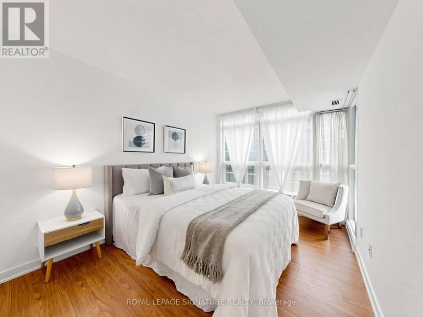 1211 - 15 Singer Court — photo 15 of 40