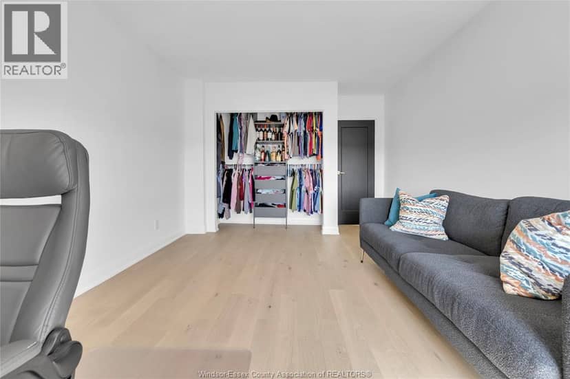 5125 RIVERSIDE DRIVE East Unit# 604 — photo 27 of 40