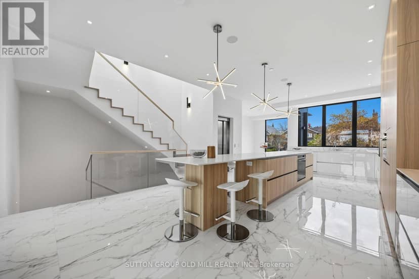 89 Regal Road — photo 12 of 40