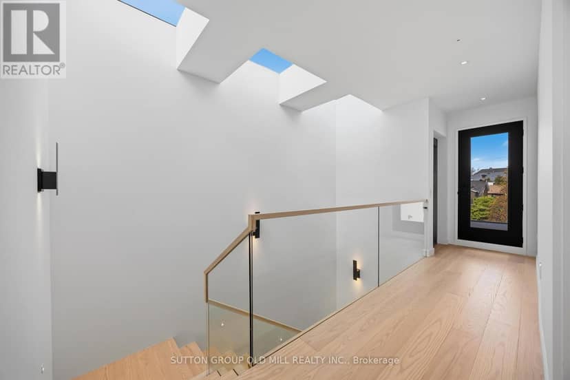 89 Regal Road — photo 26 of 40