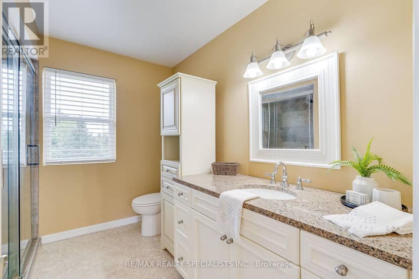 44 George Crescent — photo 28 of 40