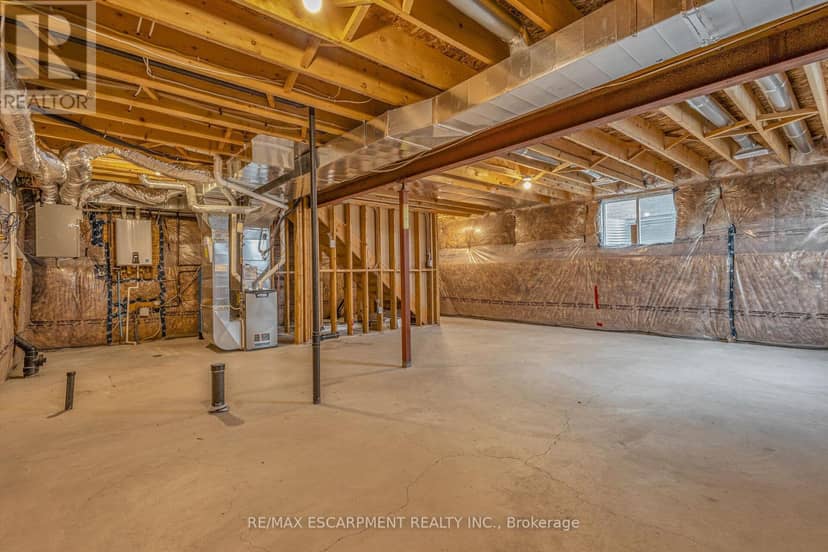 1318 Caen Avenue — photo 37 of 40