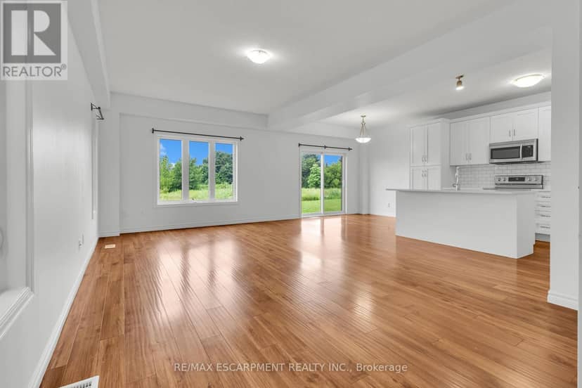 1318 Caen Avenue — photo 9 of 40