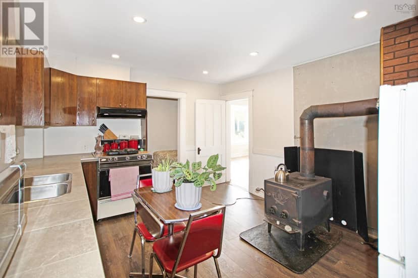 2167 Hectanooga Road — photo 10 of 39