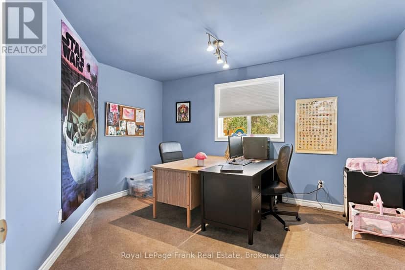 7 Verna Drive — photo 40 of 40