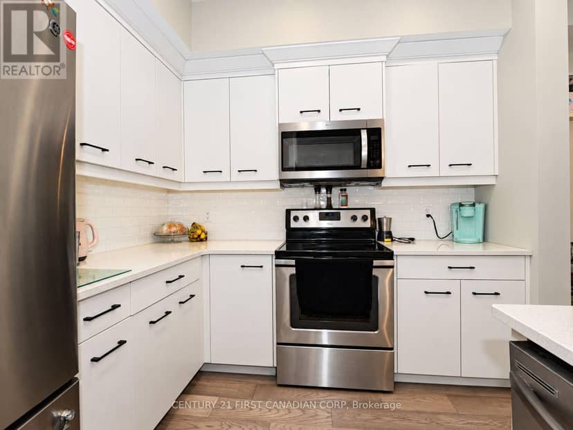 77 - 601 Lions Park Drive — photo 18 of 40