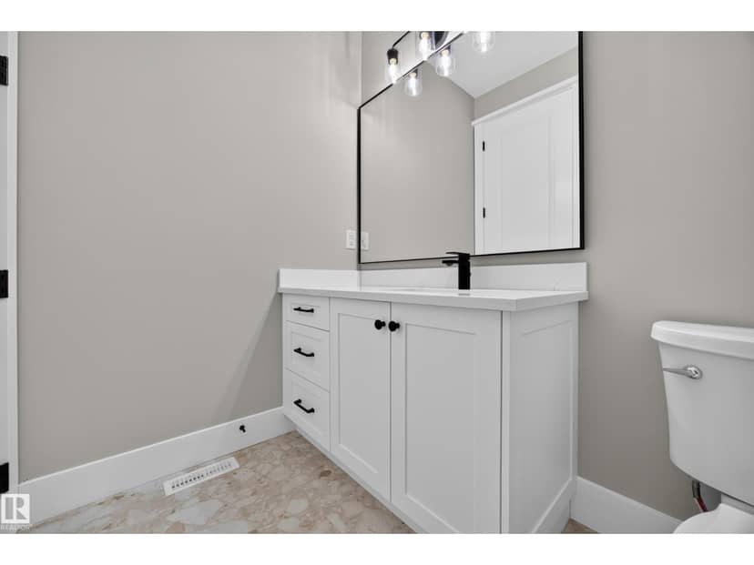 209 Hampshire Pt — photo 30 of 40