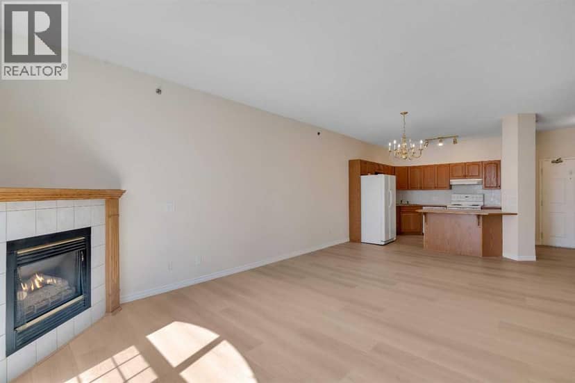 203, 4835 Dalhousie Drive NW, Calgary, photo 3