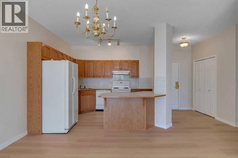 203, 4835 Dalhousie Drive NW, Calgary, photo 7