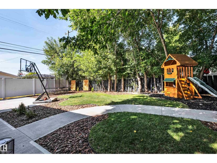 5021 49 AV — photo 33 of 38