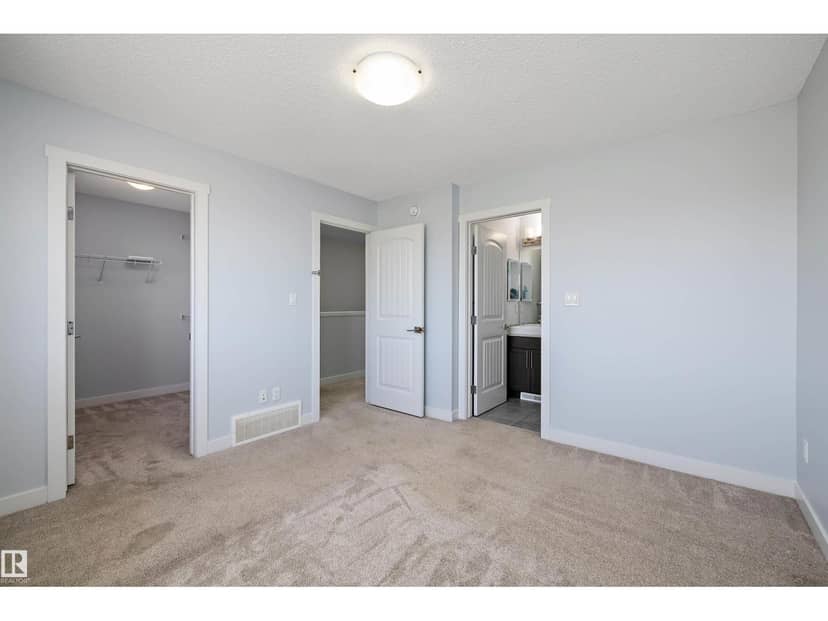 2611 14 AV NW — photo 20 of 40