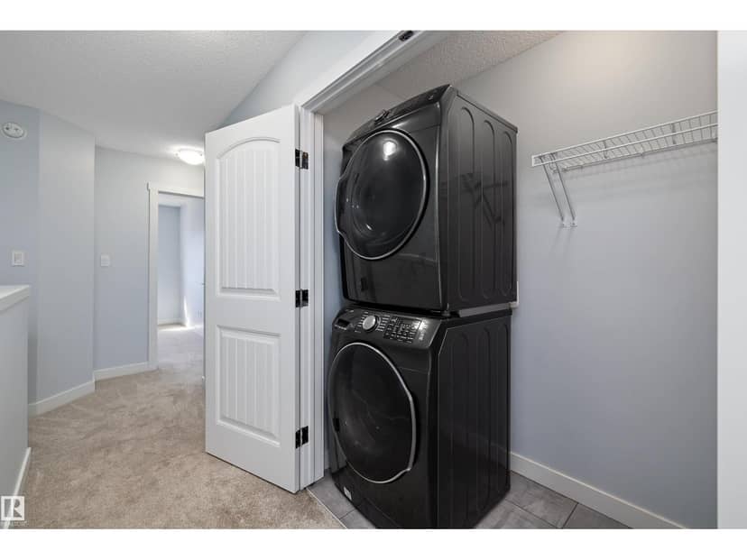2611 14 AV NW — photo 23 of 40