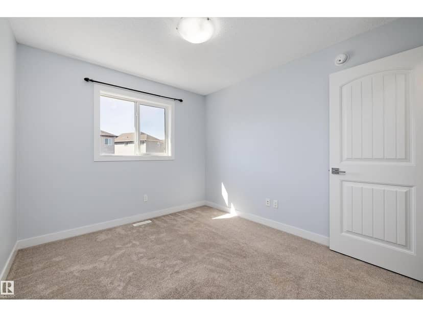 2611 14 AV NW — photo 28 of 40