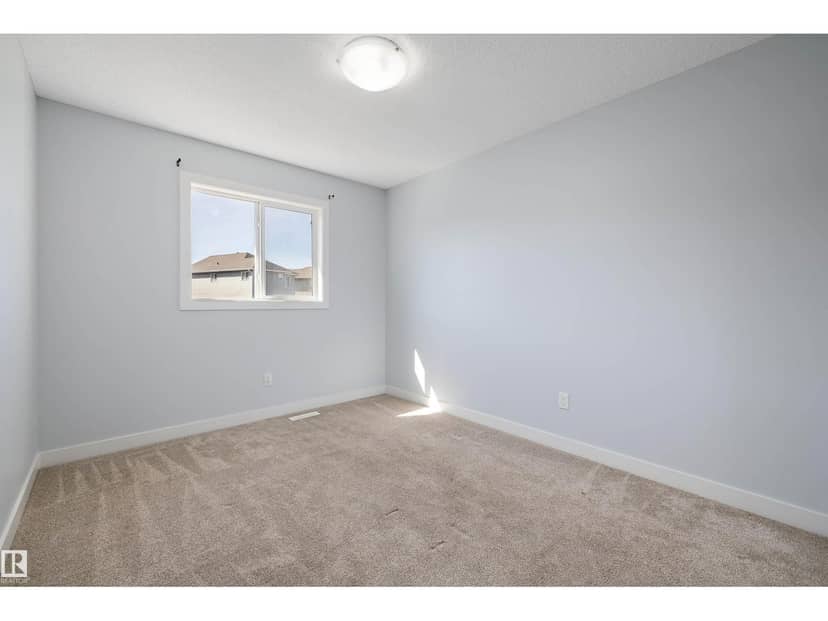 2611 14 AV NW — photo 29 of 40