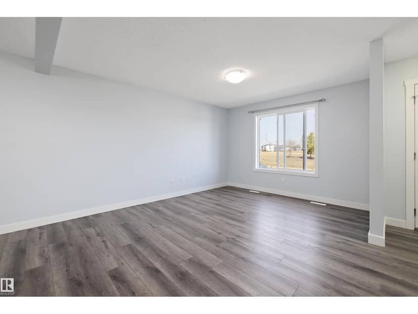 2611 14 AV NW, Edmonton, photo 4