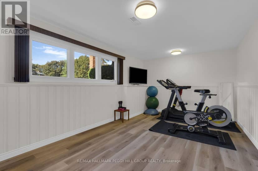 17 Holloway Lane — photo 13 of 21