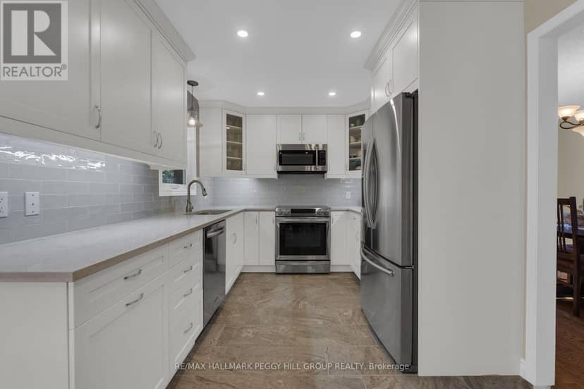17 Holloway Lane — photo 3 of 21