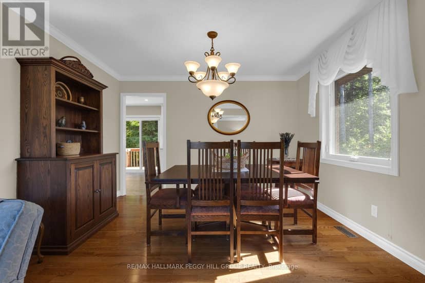 17 Holloway Lane — photo 5 of 21