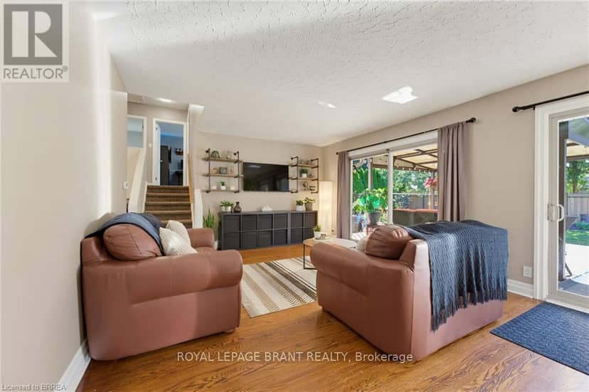 27 Brier Crescent — photo 13 of 40