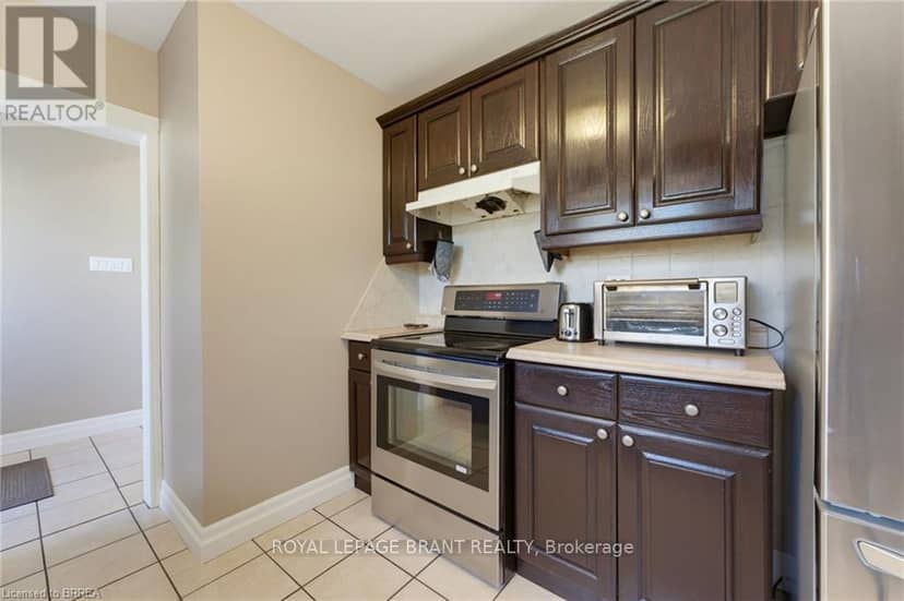 27 Brier Crescent — photo 18 of 40