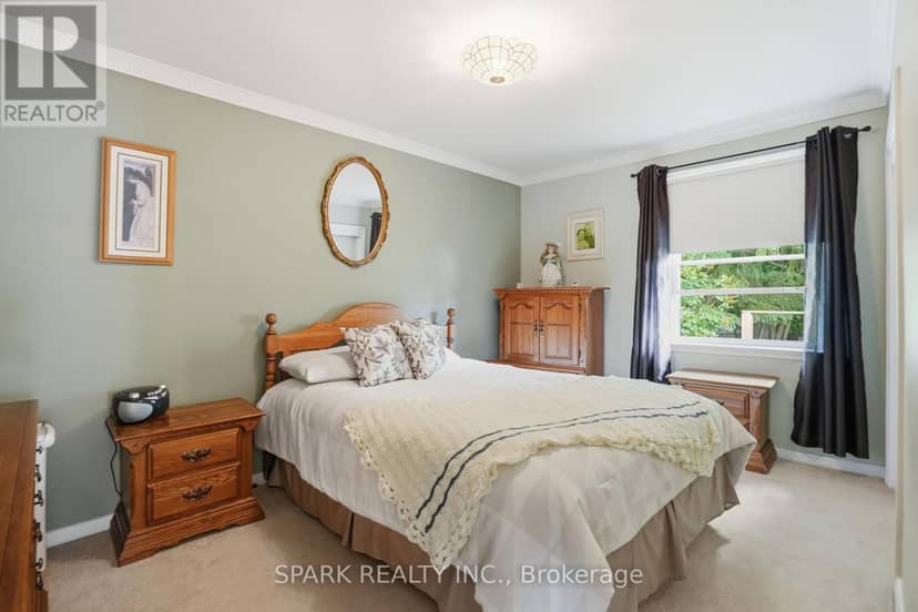 416 Delrex Boulevard — photo 12 of 40