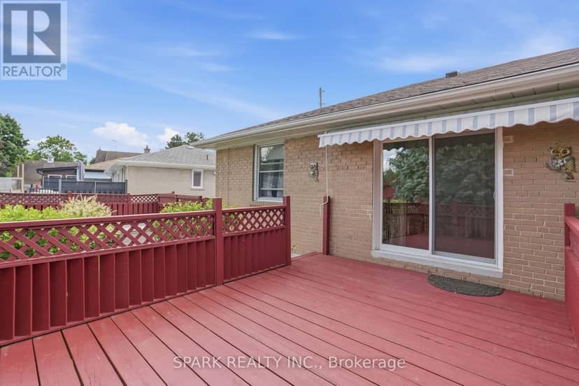 416 Delrex Boulevard — photo 21 of 40