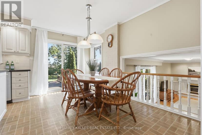 310 Newlove Drive — photo 15 of 30
