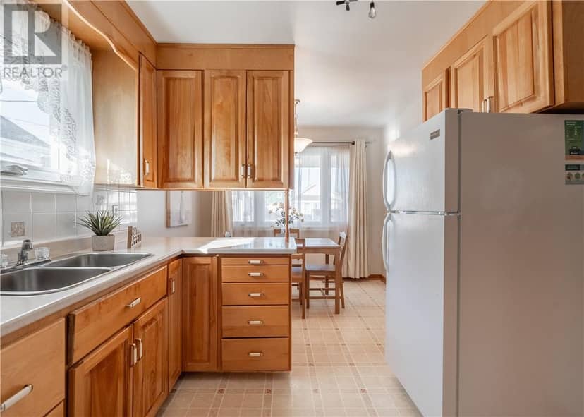 36 Kelly Street — photo 12 of 26