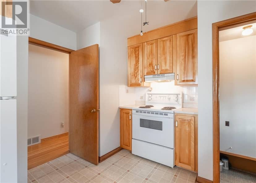 36 Kelly Street — photo 11 of 26