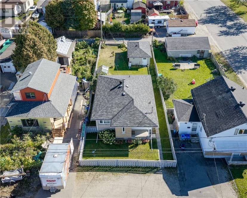 36 Kelly Street, Capreol