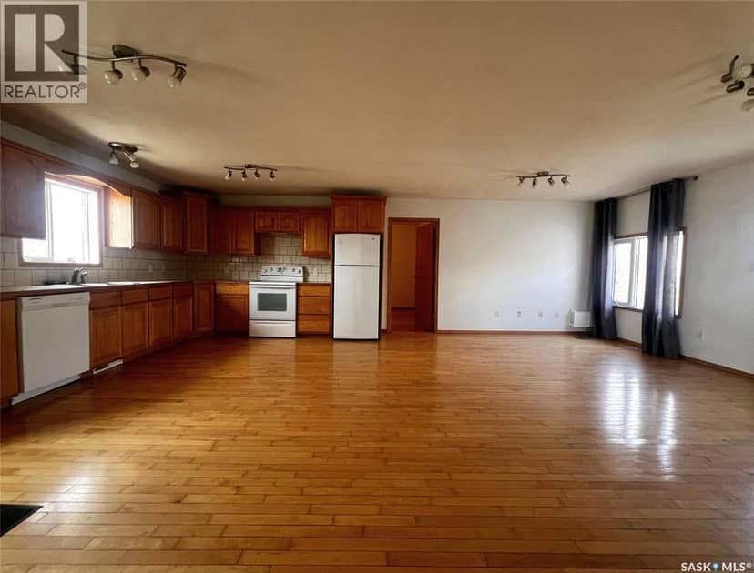 349 10th AVENUE NW, Swift Current, photo 4